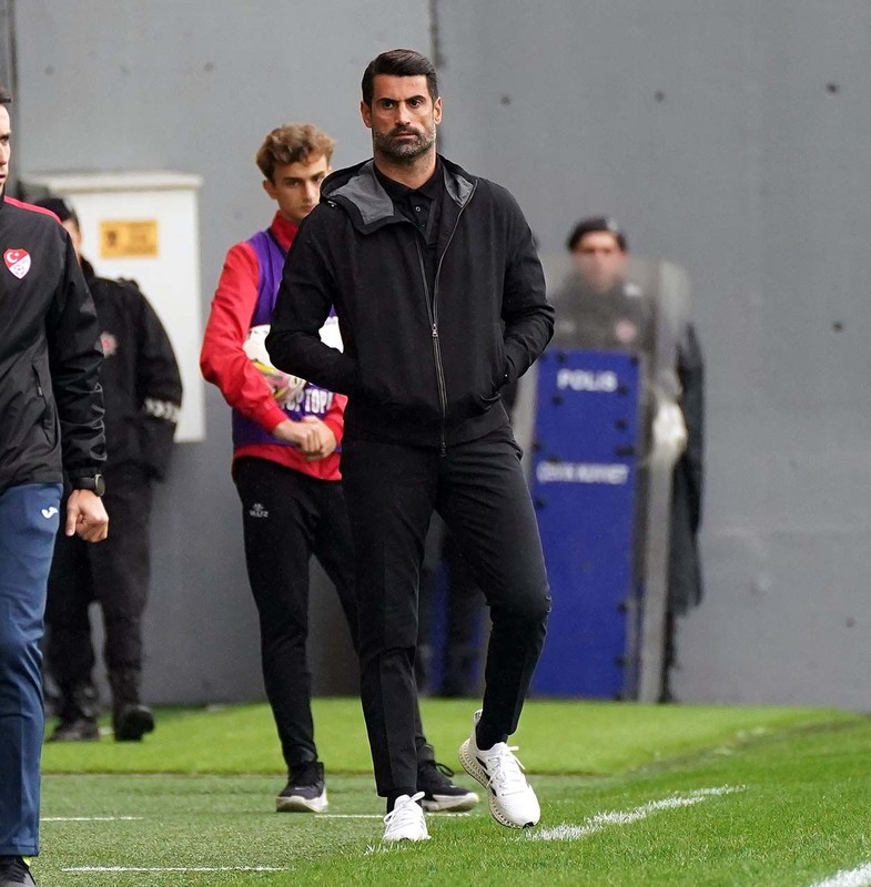 Süper Lig’de 20 takımdan 17’si yerli teknik direktörlere emanet! İşte Süper Lig’de görev alacak teknik direktörler - Resim: 14