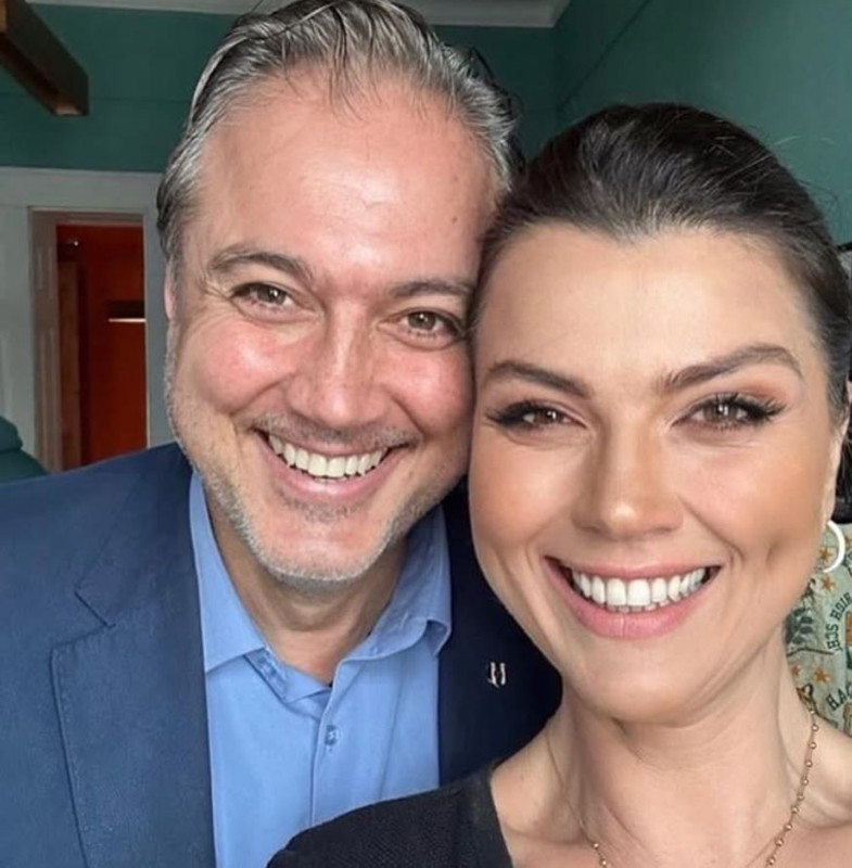 Ünlü oyuncu Açelya Akkoyun'un acı günü! En yakınını kaybetti - Resim: 4