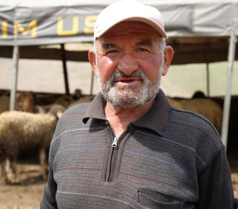 Kırıkkale’de koyunu değil sadece 1 tane kuzusu vardı. 1 tane kuzusundan sonra sayı 24 koyuna çıktı. Çiftçi ahıra gidip gördüğü manzara ile yıkıldı - Resim: 5