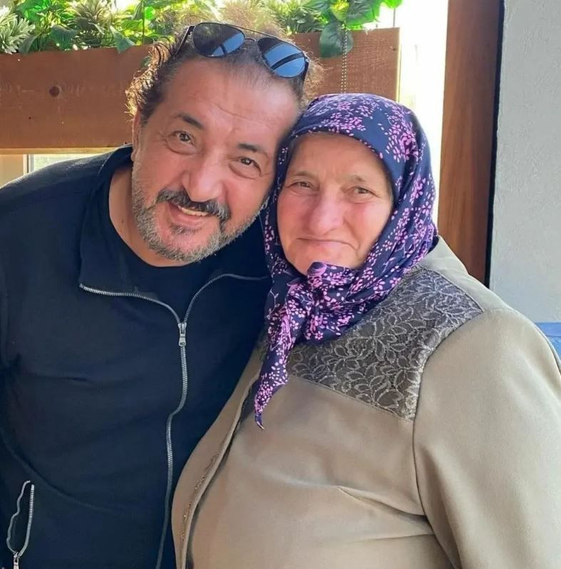 Mehmet Şef'in annesi resmen kendisinin kopyası - Resim: 4