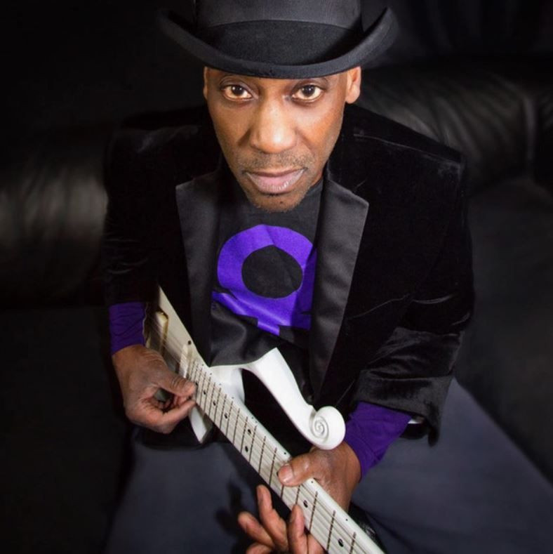 Ünlü müzisyenden acı haber! 69 yaşında hayatını kaybetti - Resim: 4