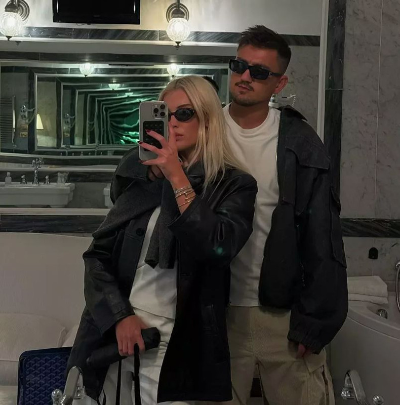 2 hafta önce evlenme teklifinde bulunmuştu! Futbolcu Cengiz Ünder'in nişanlısı 8 milyon liralık tektaşı gösterdi - Resim: 2