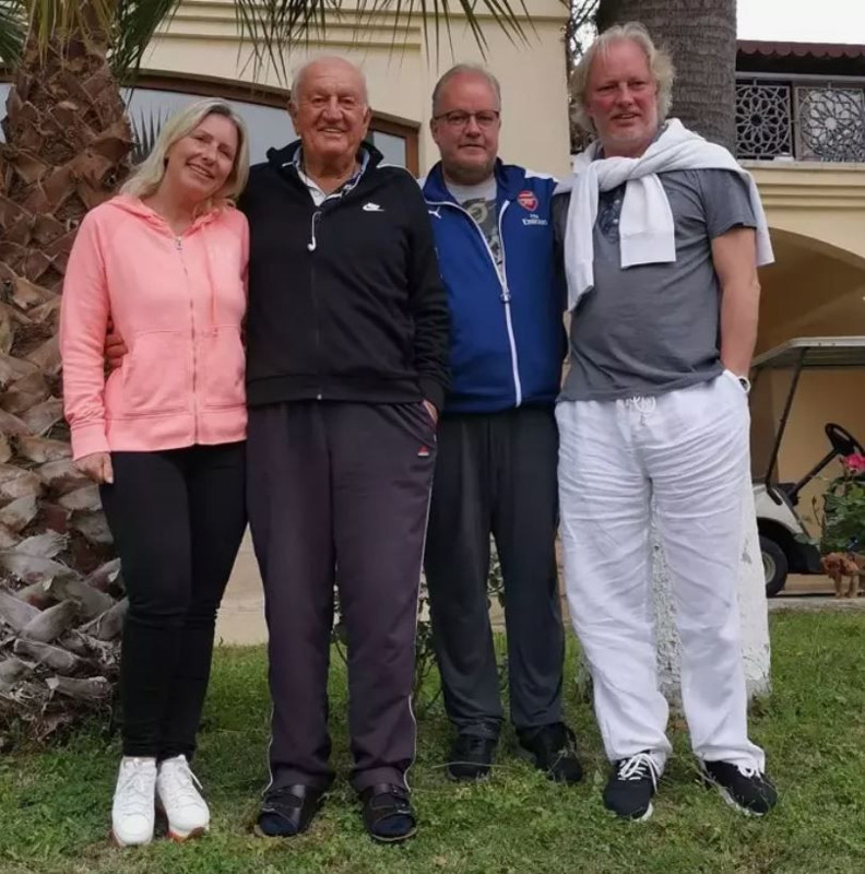 Fenerbahçe'nin eski başkanının oğlundan kötü haber! Beyin kanaması geçirdi - Resim: 5