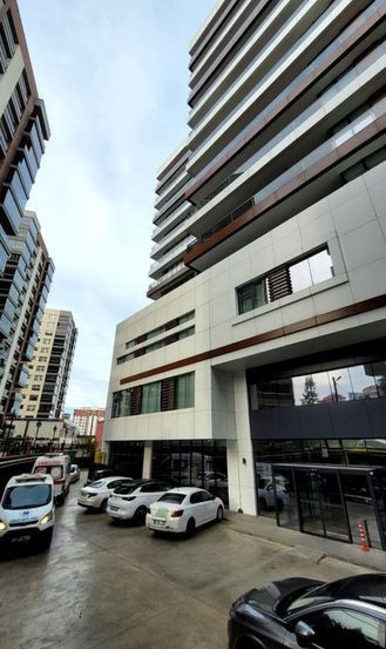Lüks rezidansta infaz! Alacak verecek meselesi kanlı bitti: 1 kişi hayatını kaybetti - Resim : 4