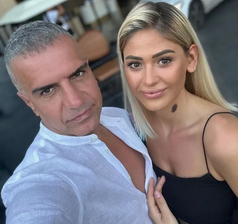 Berdan Mardini kendisinden 15 yaş küçük eşinden boşanıyor mu? Sosyal medya hamlesi kafaları karıştırdı - Resim: 2