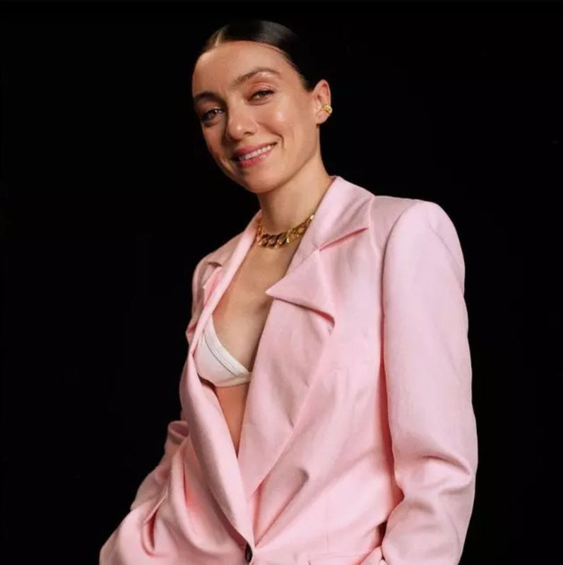 Merve Dizdar'dan oyunculuk itirafı! "Kendini ekstra parçalayan bir oyuncuyum" - Resim: 4