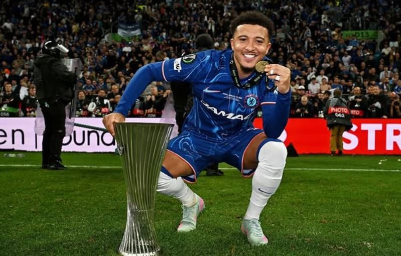 Fenerbahçe'de Başkan Ali Koç'a eski dostundan kötü haber! 73 milyon euroluk 2 futbolcuyu kaptırmadı - Resim : 2
