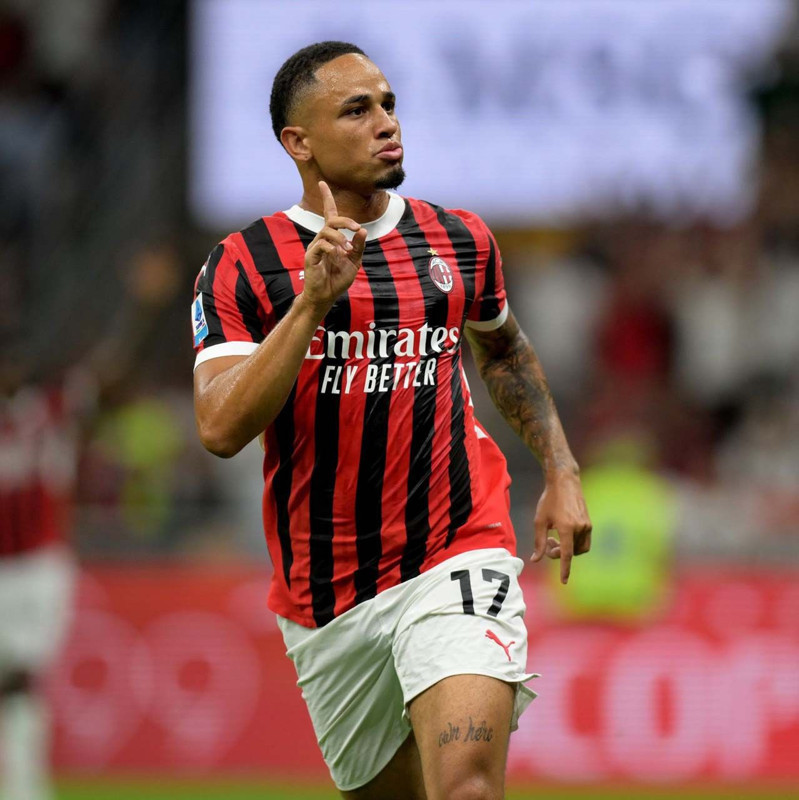 Fenerbahçe transfere hız verdi! 15.5 milyon euroluk yıldıza kanca takıldı! Transfer şartları soruldu! - Resim: 6