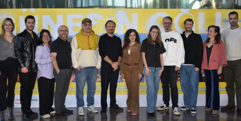 Basın toplantısında herkesi şoke eden anlar! Onur Ünlü, Deniz Celiloğlu'nun sözünü kesti, kenara itti - Resim: 1