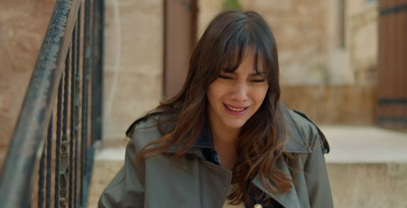 Uzak Şehir'in Zerrin'i Dilin Döğer'e ölüm tehdidi! Soluğu adliyede aldı - Resim: 7