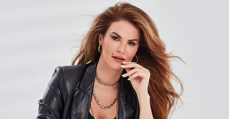 Ünlü model Tülin Şahin'den üzen haber! Göğsünde tümör tespit edildi - Resim: 3