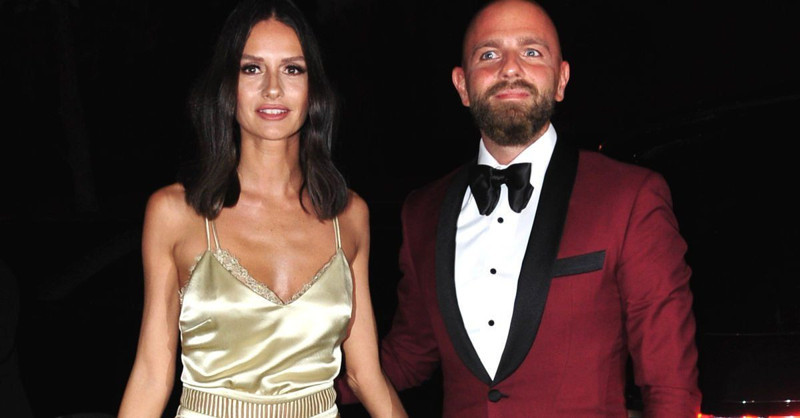 14 yıllık evliliğini sonlandırmıştı! Yasemin Ergene paylaşımıyla göz doldurdu! Şıklığı ve güzelliğiyle beğeni topladı - Resim: 2