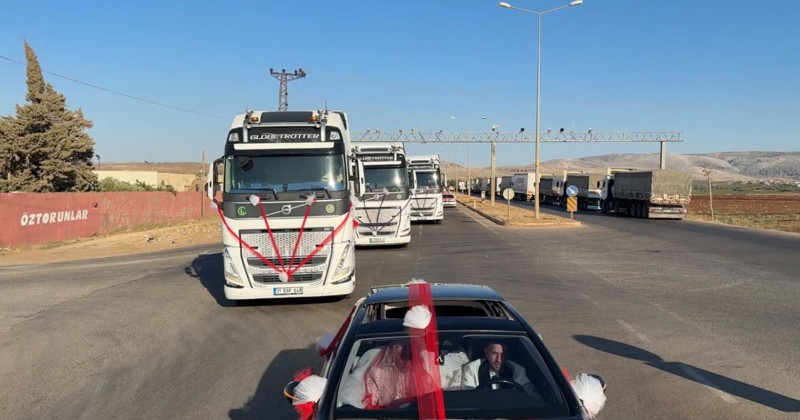 Hatay’da TIR'larla düğün konvoyu - Resim: 7