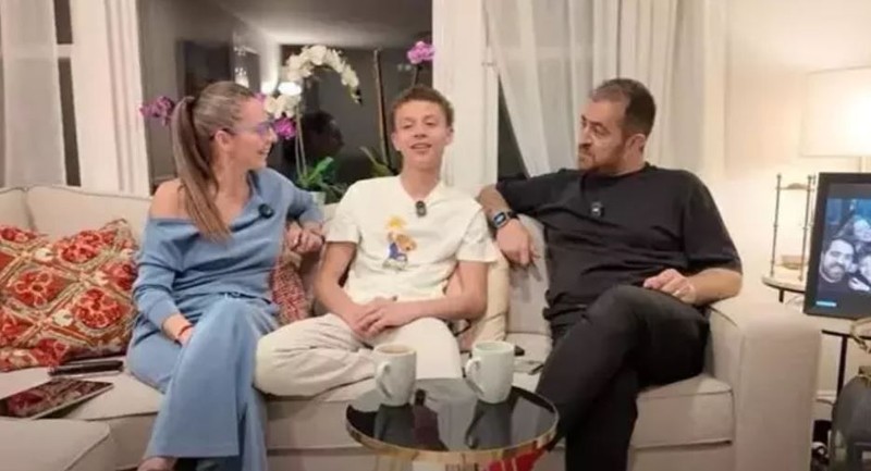 Vefatıyla sevenlerini kahretmişti! Defne Joy Foster'ın oğlu ilk kez konuştu! Üvey annesinin sorusu tepki çekti - Resim: 7
