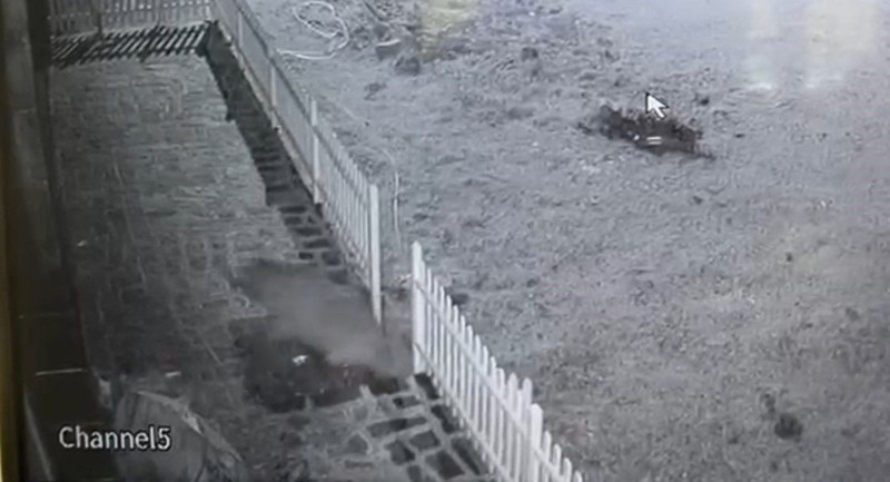 Rize’de kapısı sürekli zorlanan adam hırsızdan şüphelendi, gerçek güvenlik kamerasıyla ortaya çıktı - Resim: 2