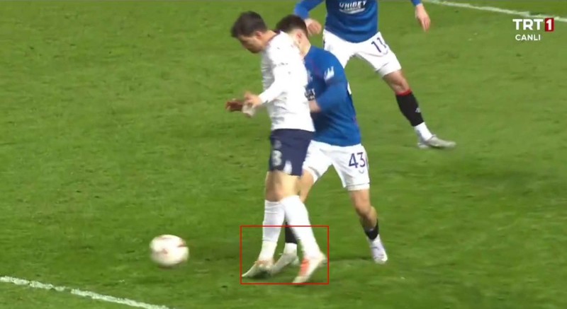 2. Ivan Bebek vakası! Norveç kasabı Fenerbahçe'yi, Rangers maçında katletti! 5 pozisyon taraftarları çıldırttı - Resim: 7