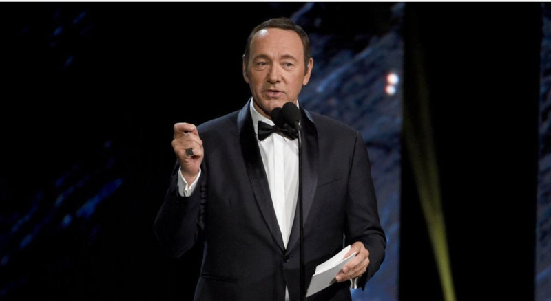 Kevin Spacey, 2026'da hakim karşısına çıkacak! Üç erkeğin cinsel saldırı iddiasıyla yargılanacak - Resim: 2