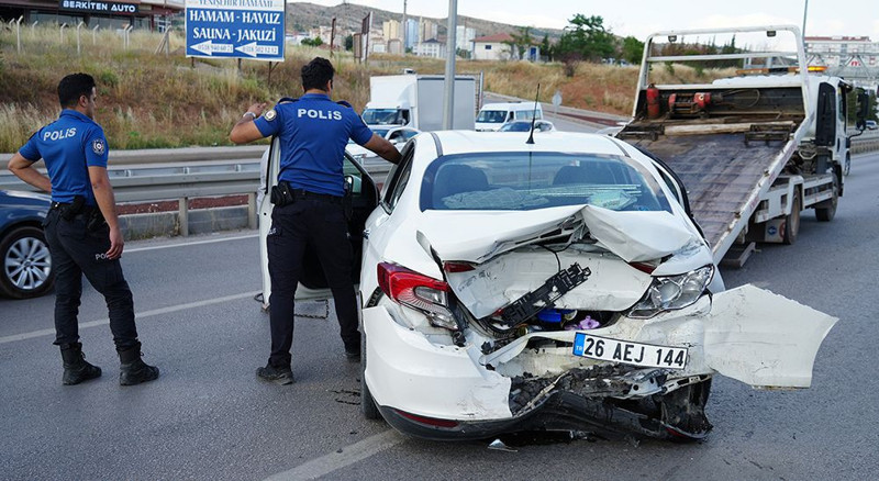 43 ilin bağlantı noktası! "Kilit Kavşak"ta trafik durma noktasına geldi: Kilometrelerce kuyruk oluştu - Resim: 7