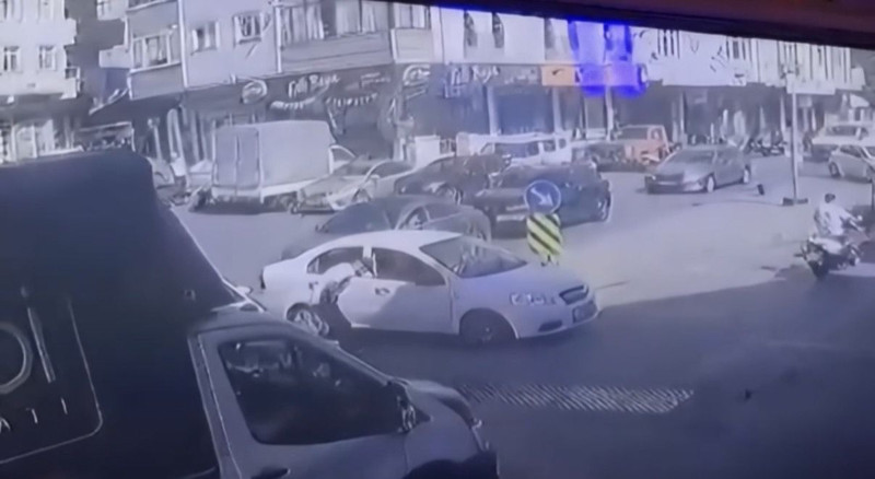 DOST KURŞUNU CAN ALDI! Çocukluk arkadaşını sokak ortasında böyle vurdu: Çelik yelekle beni arıyordu - Resim: 6