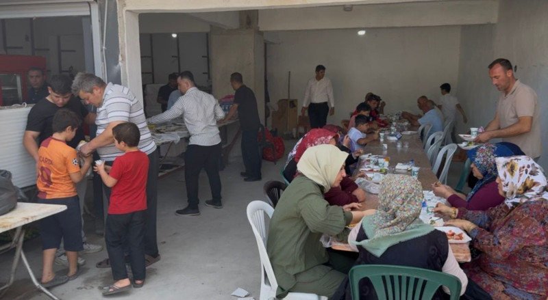 Osmaniye'de düğünde şaşırtan detay! Tam 3 gün boyunca o ikramı yaptılar - Resim: 3