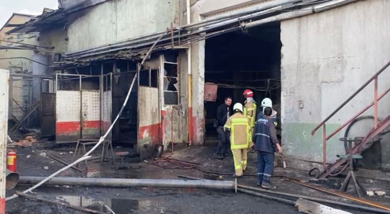 Yağ fabrikasında patlama! Çok sayıda yaralı var - Resim: 2