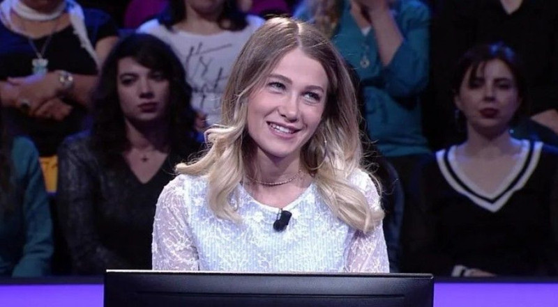 "Fakirlerle aynı kokmak istemiyorum” dedi! Sosyal medya fenomeni Yasemin Arı'nın muadil parfüm çıkışına tepki yağdı - Resim: 6