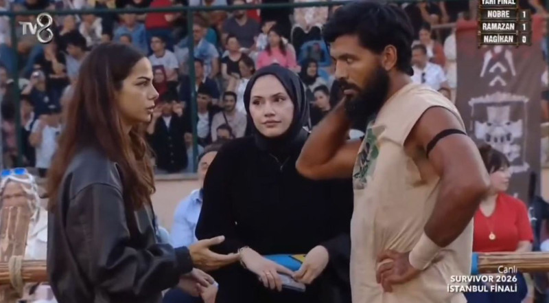 Survivor'da finale damga vuran anlar! Ramazan'ın eşi kıskançlık krizine girdi: Beyza'ya bakışı olay oldu - Resim: 4