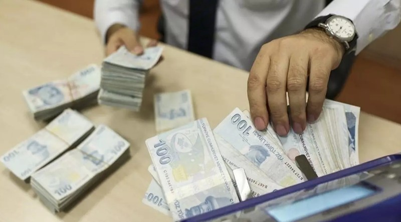 Milyonlarca emeklinin beklediği haber: SGK ile bankalar görüşecek! İşte ikramiye ve promosyonlar ile ilgili konuşulanlar - Resim: 6