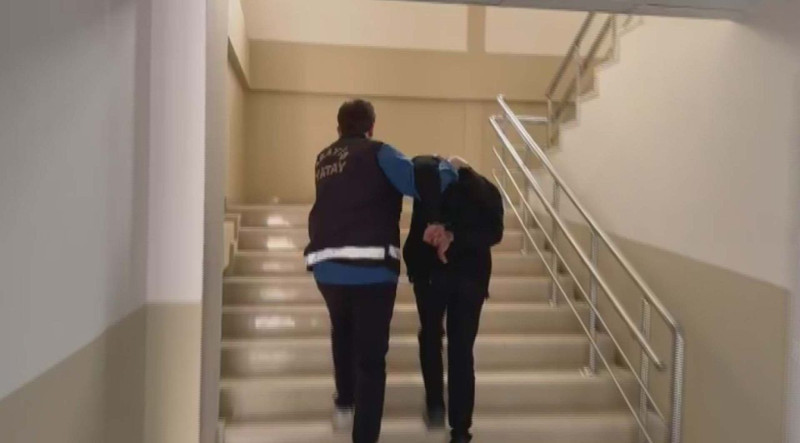 Hatay’da sahte başkomiser oyunu! Emekli öğretmen tuzağa düşecekti! 1 milyon 870 bin TL’lik tuzak son anda bozuldu - Resim: 4