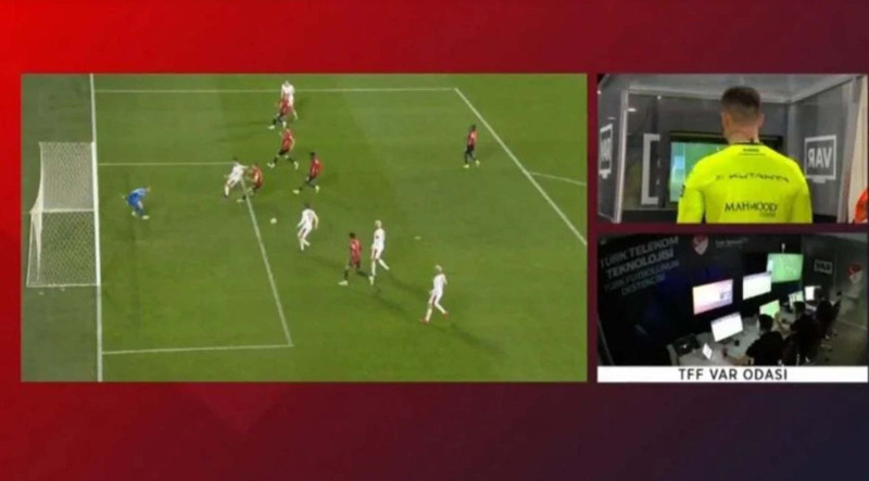 Galatasaray'ın Gençlerbirliği maçında iptal edilen golünde karar doğru mu? TRIO son noktayı koydu! - Resim: 8