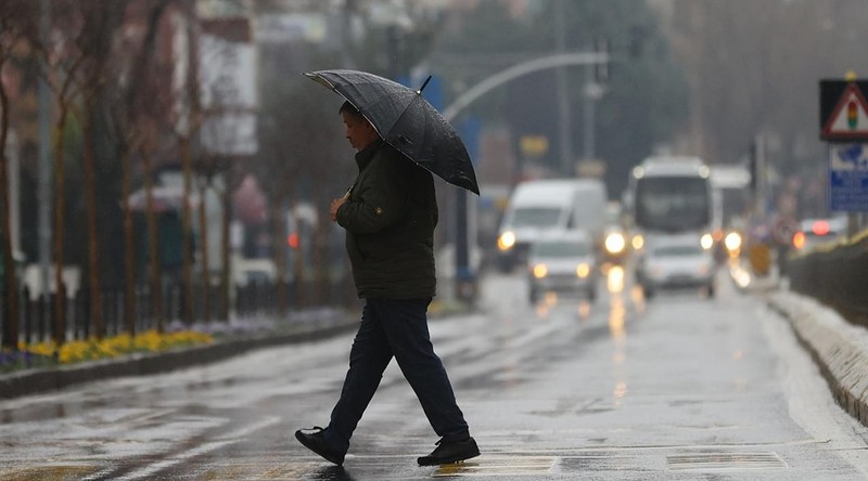 Aşırı sıcaklardan önce alarm! Şiddetli gelecek: 18 il için sarı ve turuncu kodlu uyarı - Resim: 4