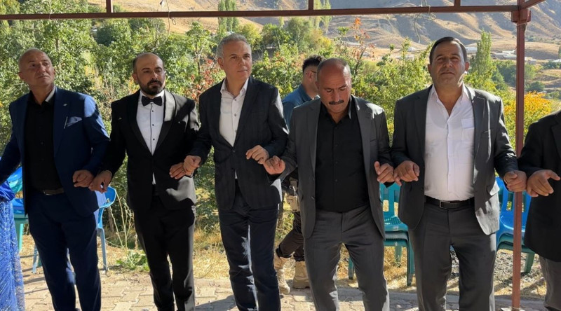 Hakkari'yi şaşkına çeviren gelin! Görenler gözlerine inanmakta güçlük çekti - Resim: 9