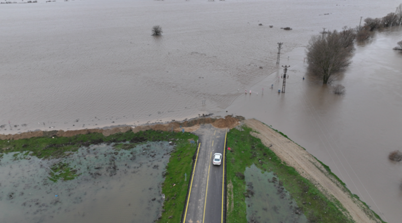 Edirne sular altında! Meriç ve Tunca nehirleri taştı: Tarihi köprüler kapatıldı - Resim: 4