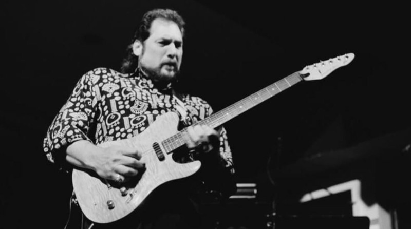 Dünyaca ünlü müzisyenden acı haber! 84 yaşında hayatını kaybetti - Resim: 8