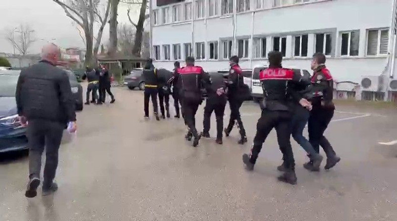 Bursa'da 25 milyonluk 'arsa' cinayeti! 280 saatlik iz saniye saniye sürüldü: İnfaz timi yakalandı - Resim: 6