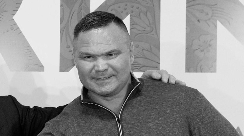 Ünlü oyuncudan acı haber! 53 yaşında hayata veda etti - Resim: 5