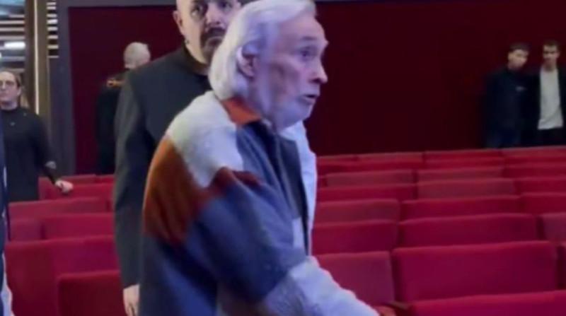 Apar topar hastaneye kaldırılmıştı! Rahmi Koç'tan Müjdat Gezen'e destek - Resim: 5