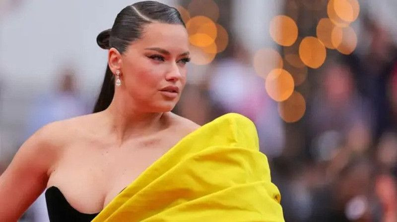 Adriana Lima’nın değişimi olay oldu! “Bacaklarına ne oldu?” - Resim: 11
