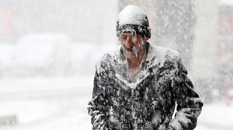 Soğuk hava dalgası etkisini sürdürüyor: İstanbul'da kar etkili oluyor! İşte il il hava tahmin raporu - Resim: 7