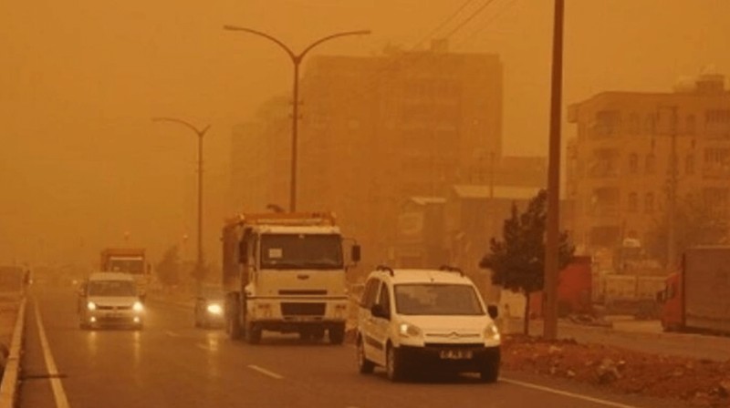 Meteorolojiden o kentlere toz taşınımı uyarısı: Dışarı çıkarken maske takmayı unutmayın! - Resim: 10
