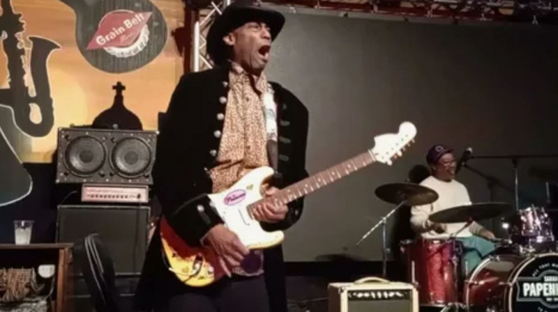 Ünlü müzisyenden acı haber! 69 yaşında hayatını kaybetti - Resim: 1