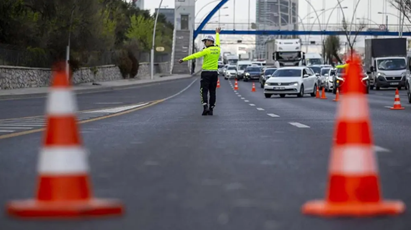 Yola çıkacaklar dikkat! İstanbul'da bugün bu yollar kapatılacak: İşte o yollar ve alternatif güzergahlar - Resim: 2