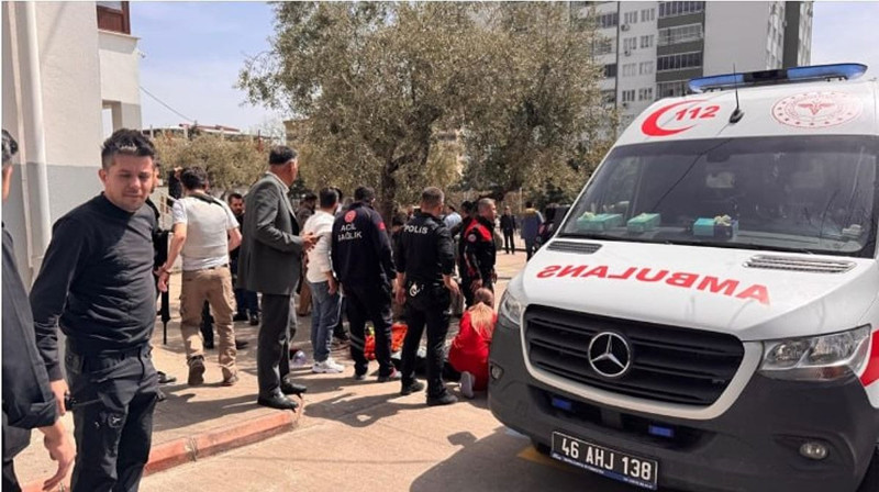 YouTuber Enes Batur'dan dikkat çeken paylaşım: "Hiçbir şey olmamış gibi devam edemem" diyerek duyurdu - Resim: 3