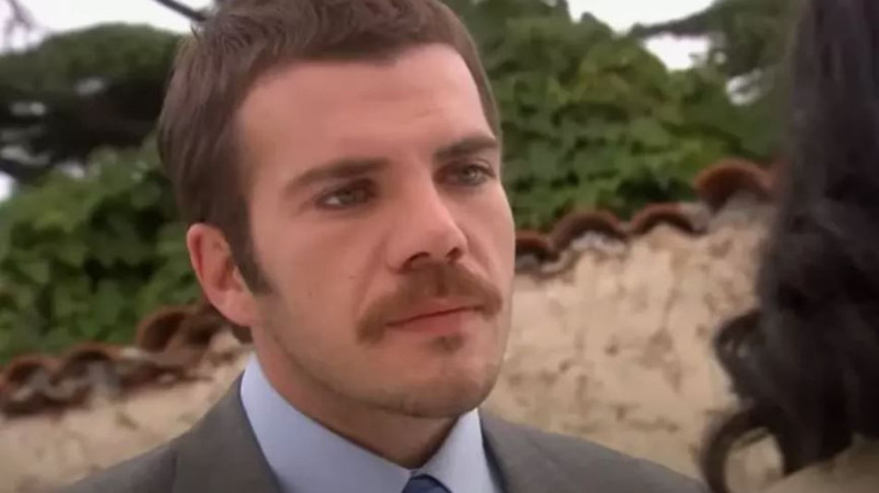 Çağatay Ulusoy'dan radikal imaj değişikliği! Son halini görenler Yaprak Dökümü'ndeki Oğuz'a benzetti - Resim: 4