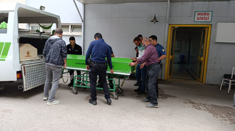 Amasya'da kanlı son! Annesini arayıp helallik istedi, sonra katliam yaptı - Resim: 1