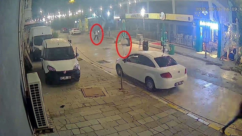 Emlakçıda silahlı çatışma! Ölü ve yaralılar var - Resim: 3