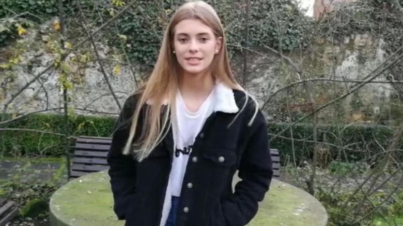 Efsane futbolcunun kızıydı! Ünlü manken evinde ölü bulundu - Resim: 7