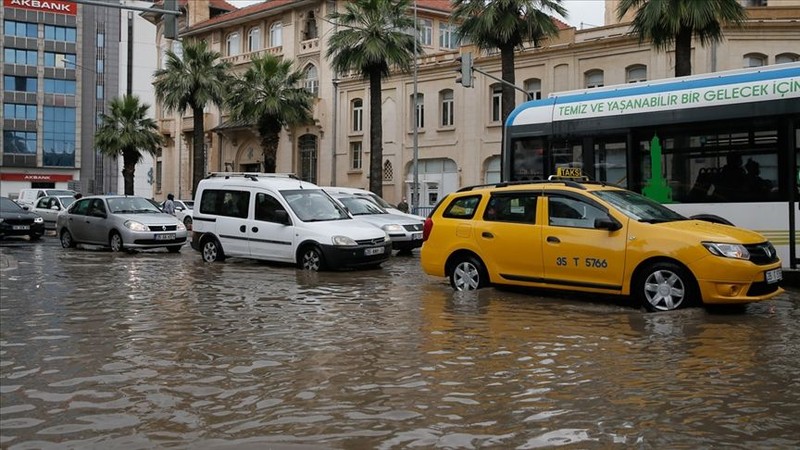 Meteoroloji saat verdi, iki il için kritik uyarı! Ani sel ve su baskınlarına dikkat - Resim: 13