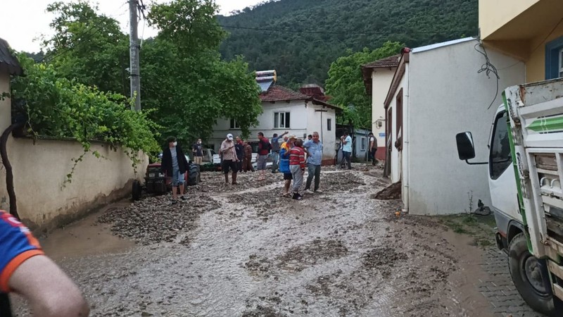 Türkiye'ye çok ölümcül yüzde 40 uyarısı. Tarihini uzmanlar bizzat açıkladı... Henüz yolda daha tam gelmedi - Resim: 8