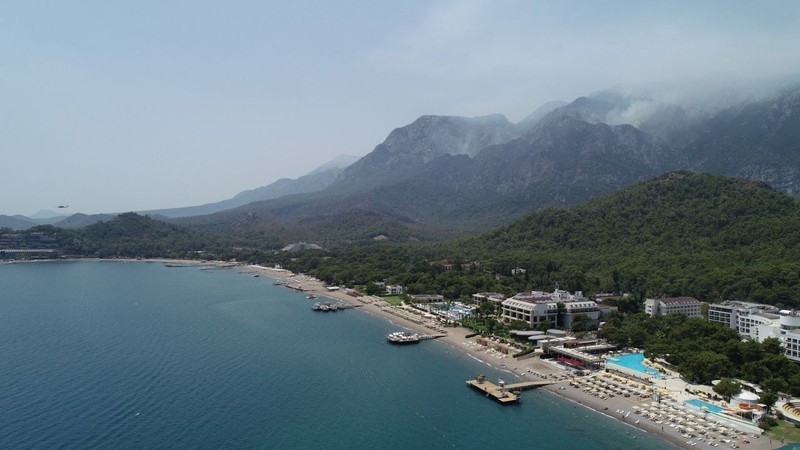 Antalya Kemer’deki orman yangını 4. gününde! Alevlerle mücadele sürüyor - Resim: 9